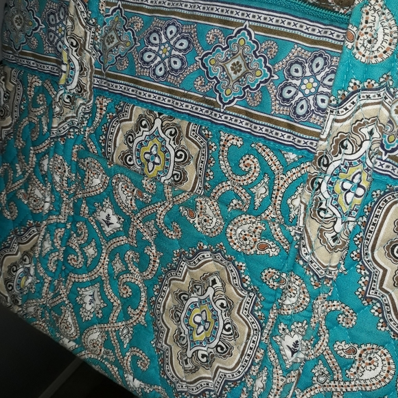 Vera Bradley cotton carryall. - Picture 7 of 13